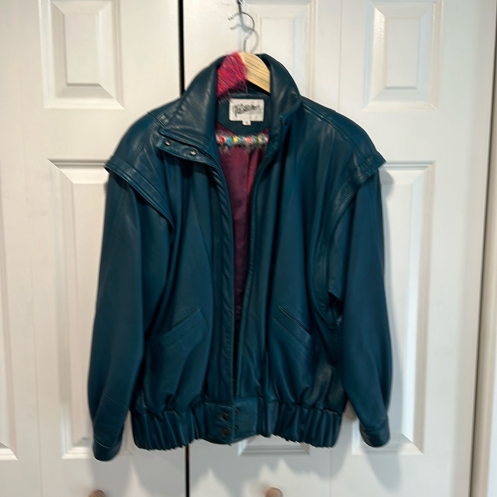 A1 vintage condition teal leather bomber : Late 80's - early 90's.  Size 12